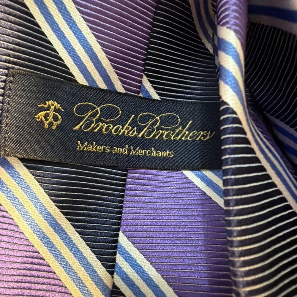 Brooks Brothers Makers And Merchants Purple A D Navy Striped Silk Tie!
